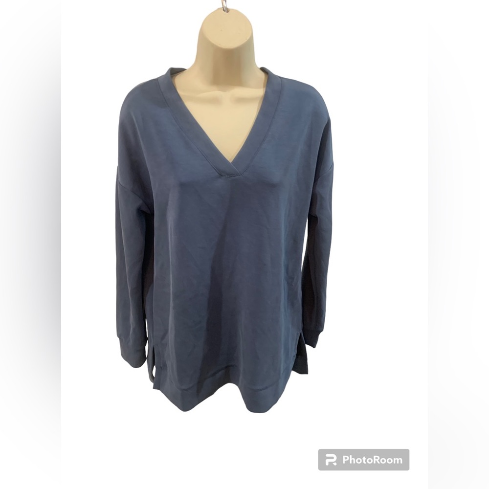 Cable and Gauge Sport Long Sleeve Top Women’s Size‎ Med Soft